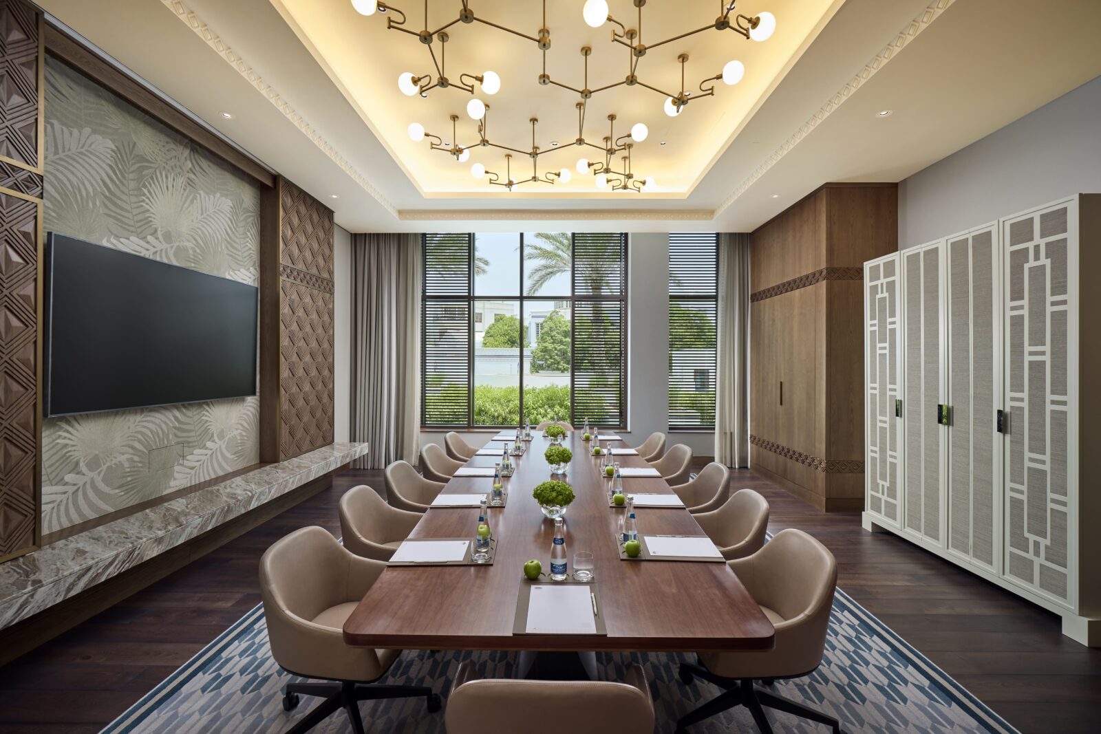 Mandarin Oriental Muscat Luxury Hotel Showcasing Omani Heritage and Contemporary Design
