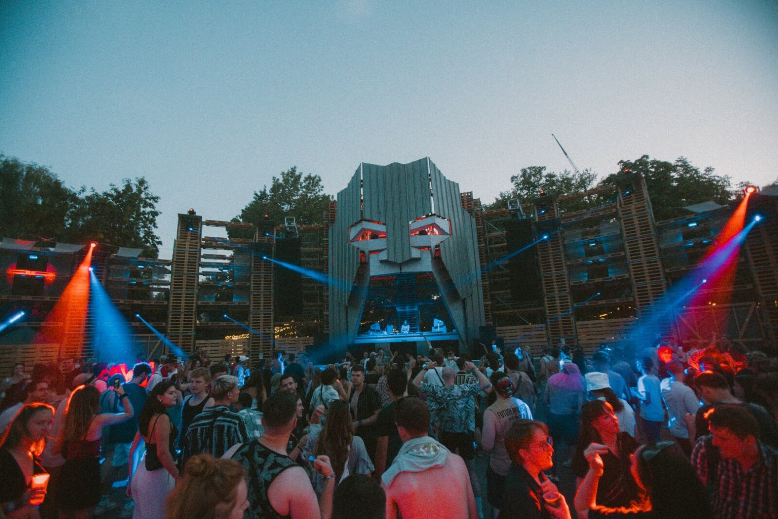Design Takes the Stage at Sziget Festival 2025: New Districts, Spatial Shifts, and Visual Storytelling