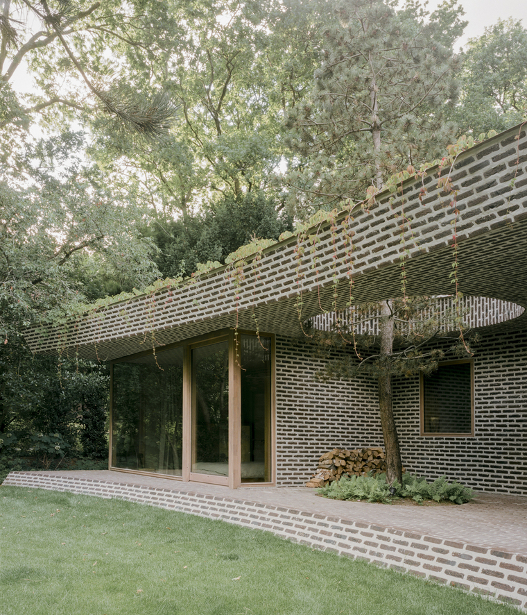 BD House - Space Encounters Studio Vincent Architecture