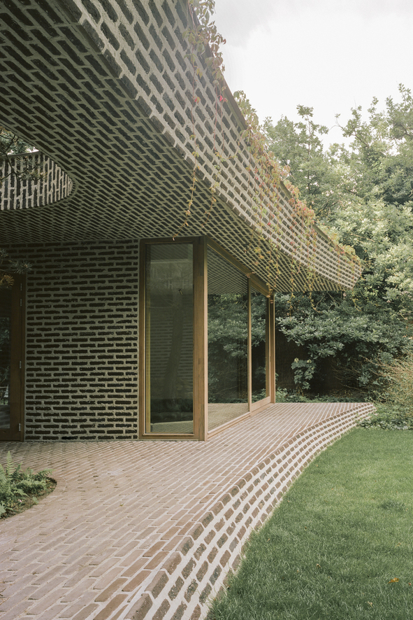 BD House - Space Encounters Studio Vincent Architecture