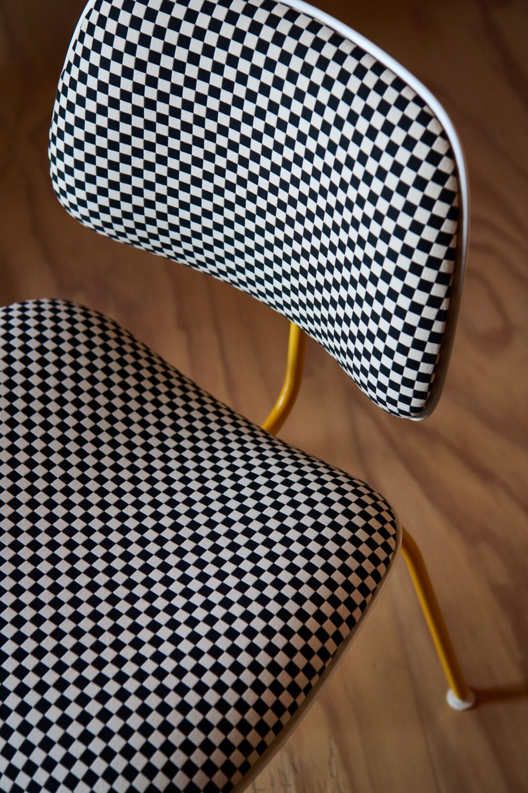 Herman Miller Reissues Eames Molded Plastic Dining Chair