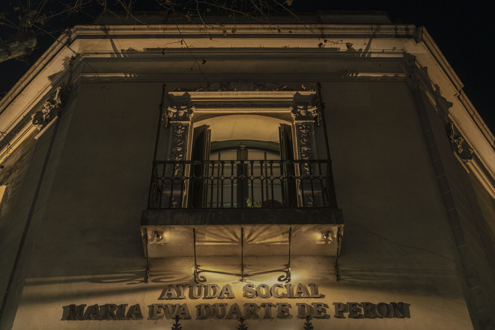 Museo Evita lighting design