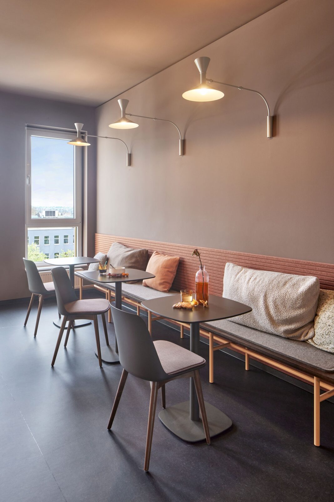 adesso SE office lighting design