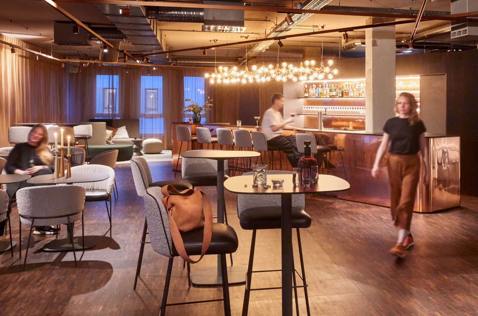 adesso SE office lighting design