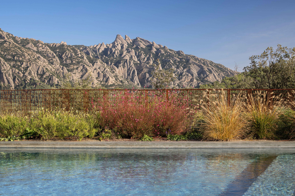 Hotel Masía Can Farrés in Barcelona