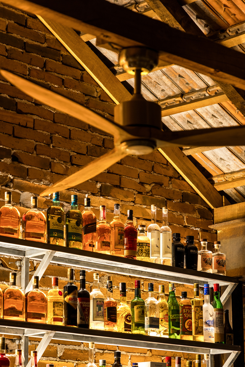 Bar Céu by Kuster Brizola Arquitetos