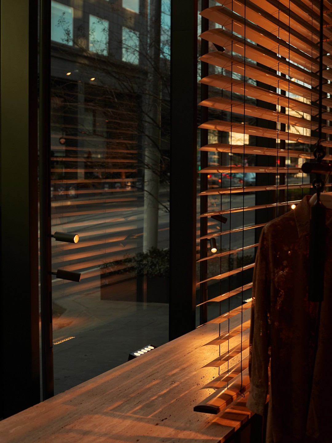 Scanlan Theodore’s Melbourne Store Proves That Lighting Design Can Be Both Luxurious and Responsible