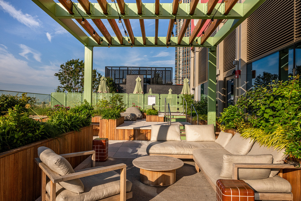 Concrete Amsterdam’s Journal Square Urby