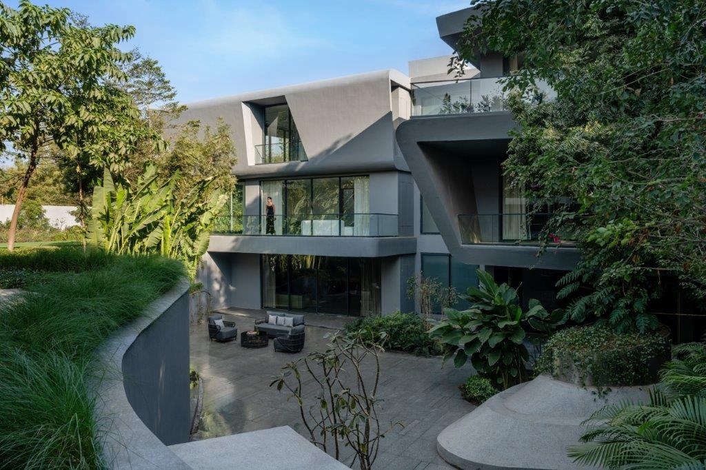 Nine X Nine: A Home That Breathes with Nature