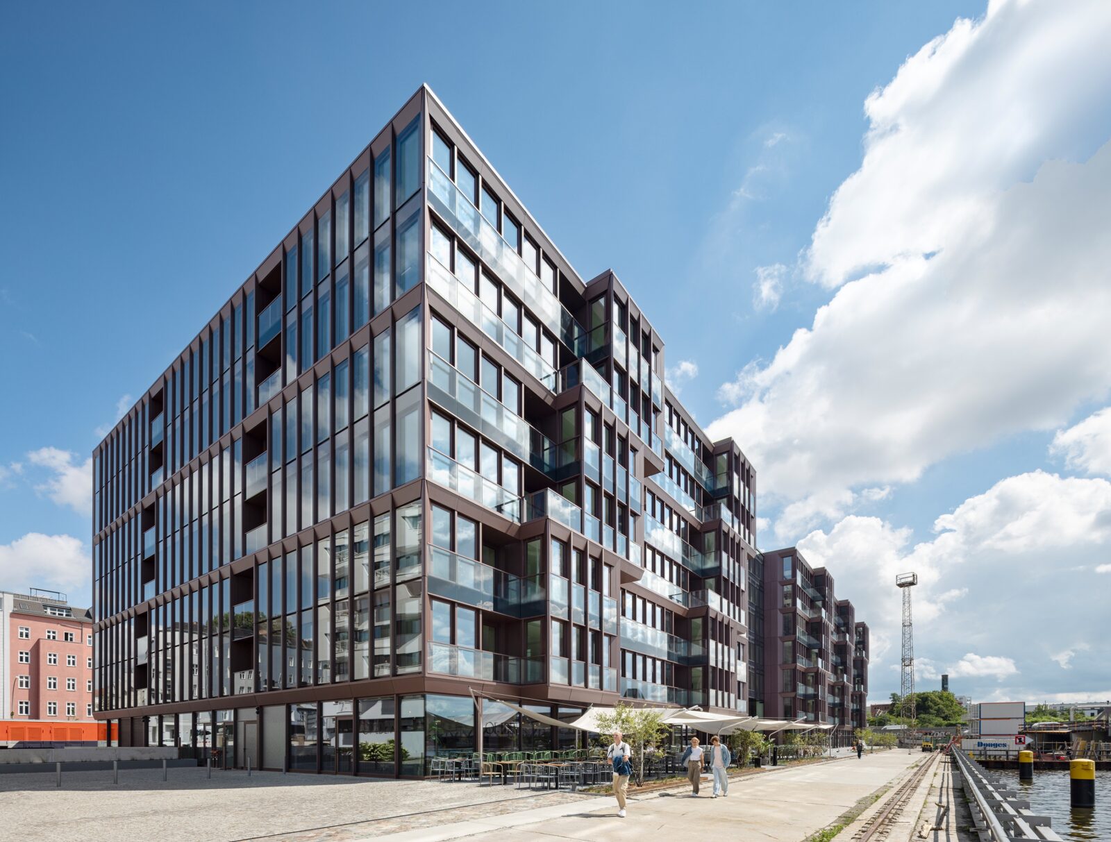 New Dockyard Office Complex in Berlin