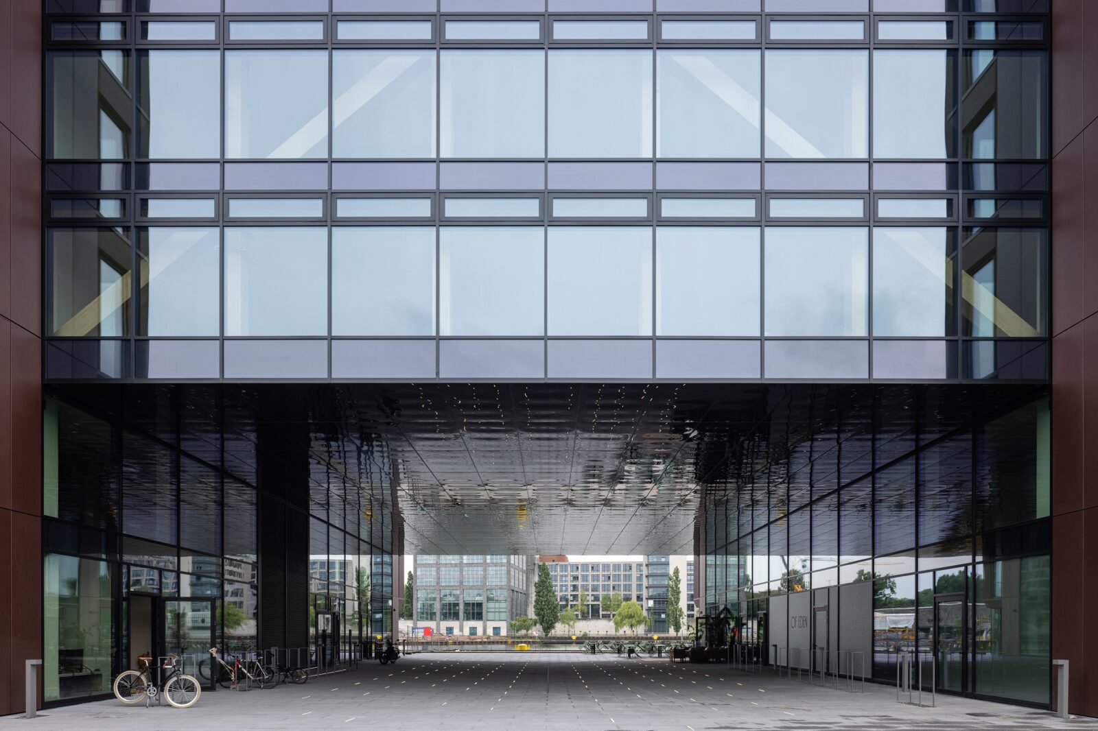 New Dockyard Office Complex in Berlin