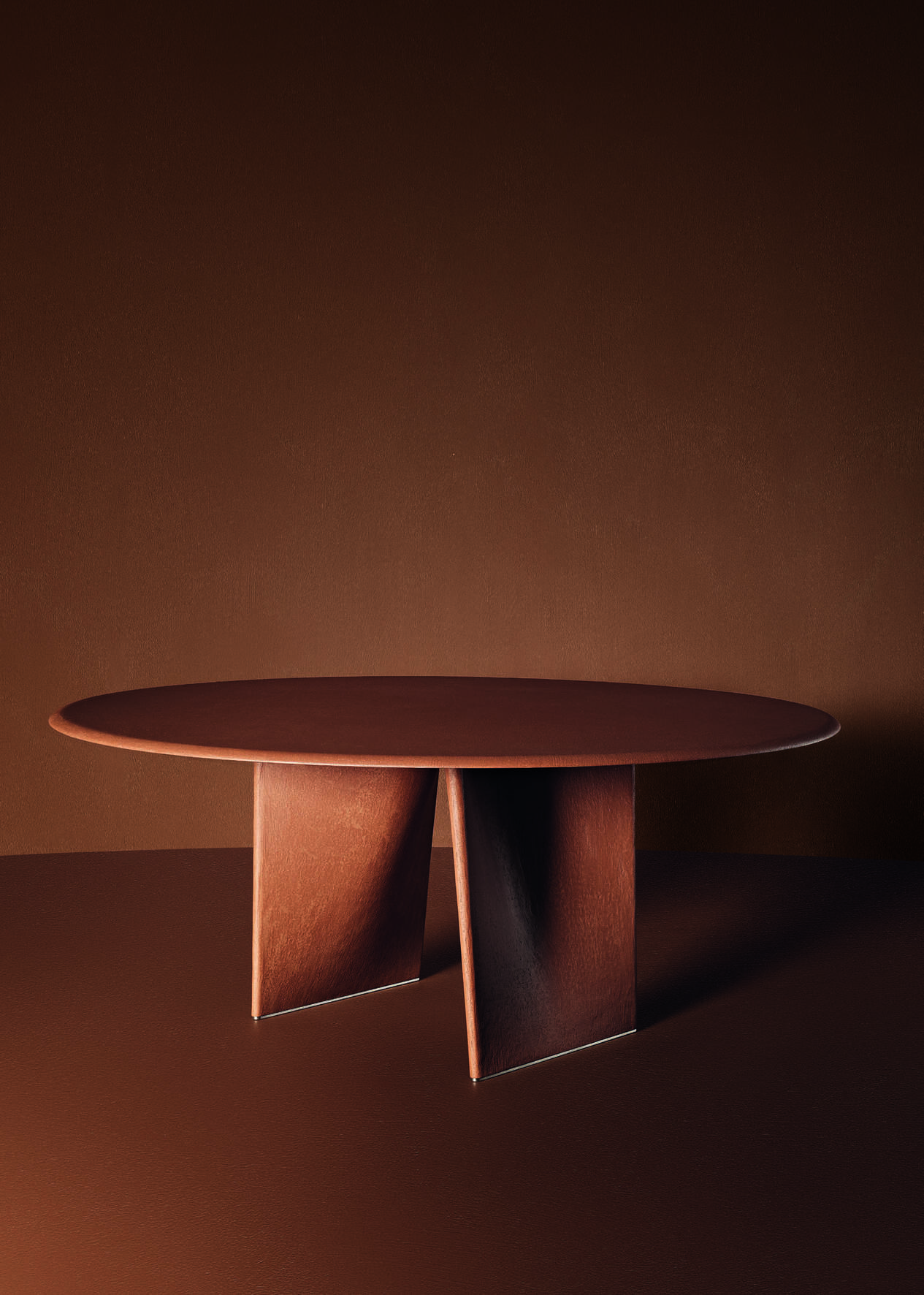 Giuseppe Bavuso Creates a Delicate Yet Solid Centerpiece for Rimadesio’s 2025 Collection