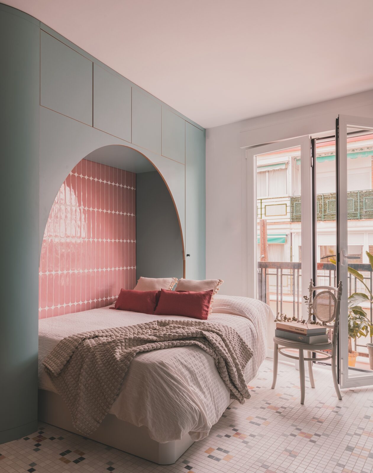 TUR house by OOIIO Architecture