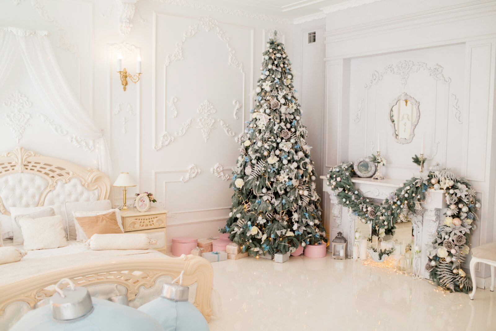Pastel-toned decor for Christmas