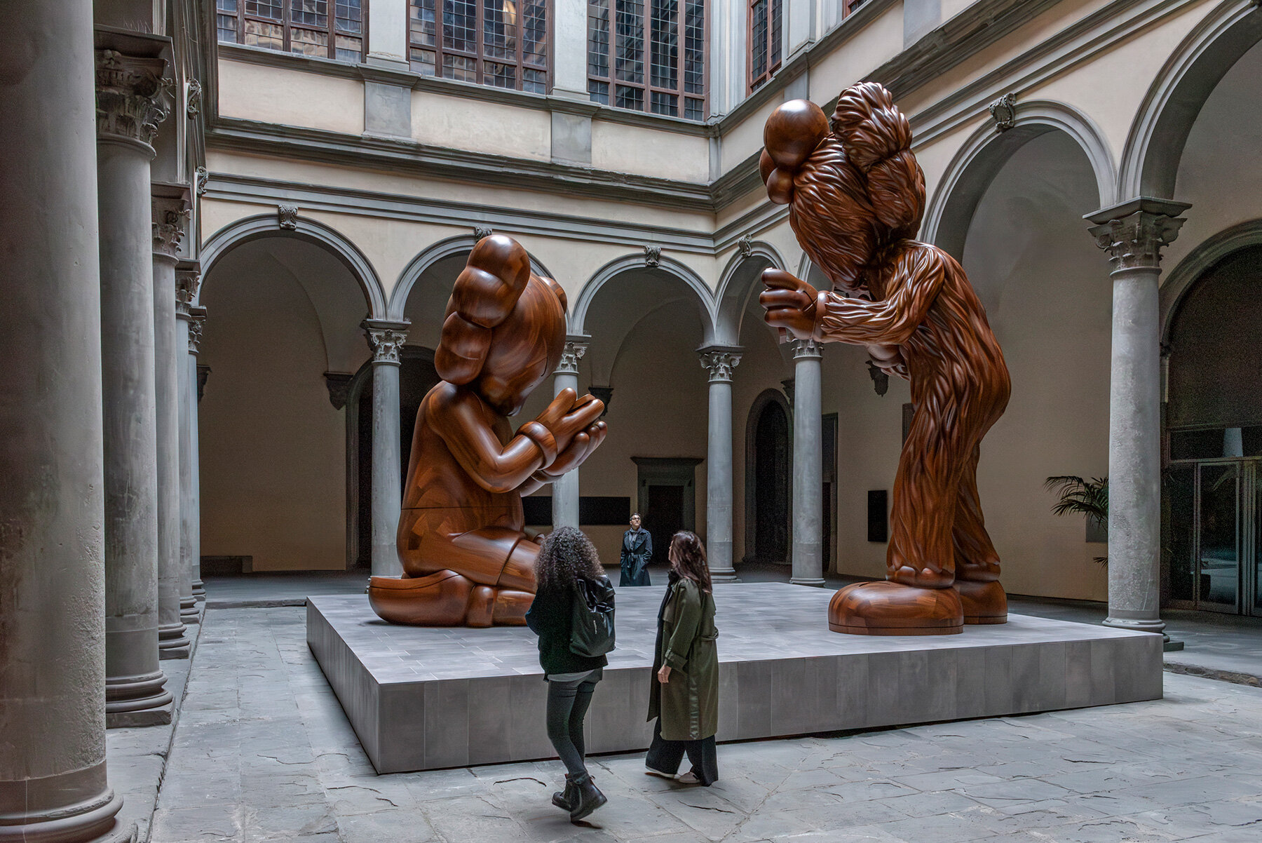 ‘KAWS: THE MESSAGE’, Palazzo Strozzi, Florence, 2025. photo © Ela Bialkowska, OKNO studio © KAWS