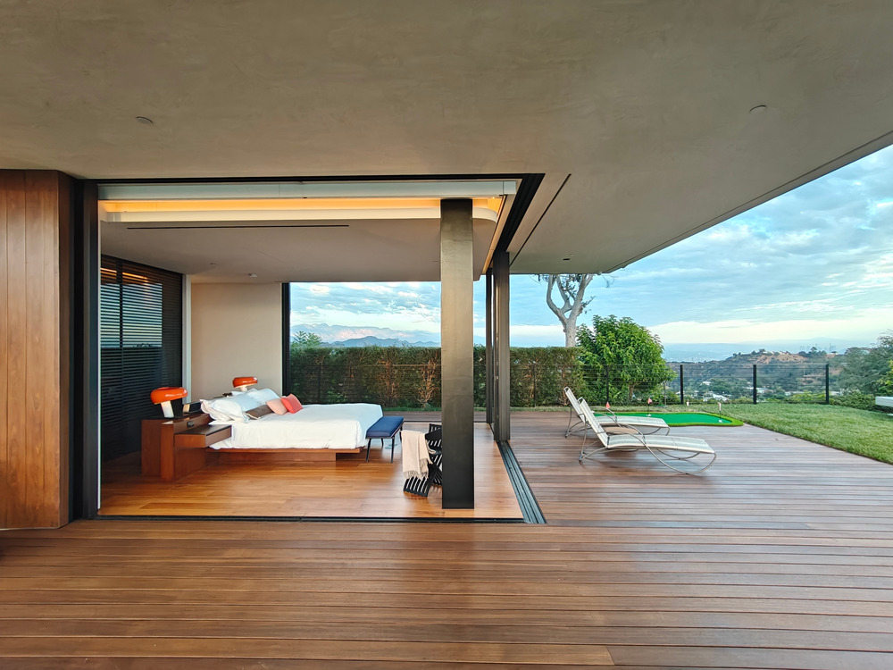 Briarcrest Residence by Heusch Architecture