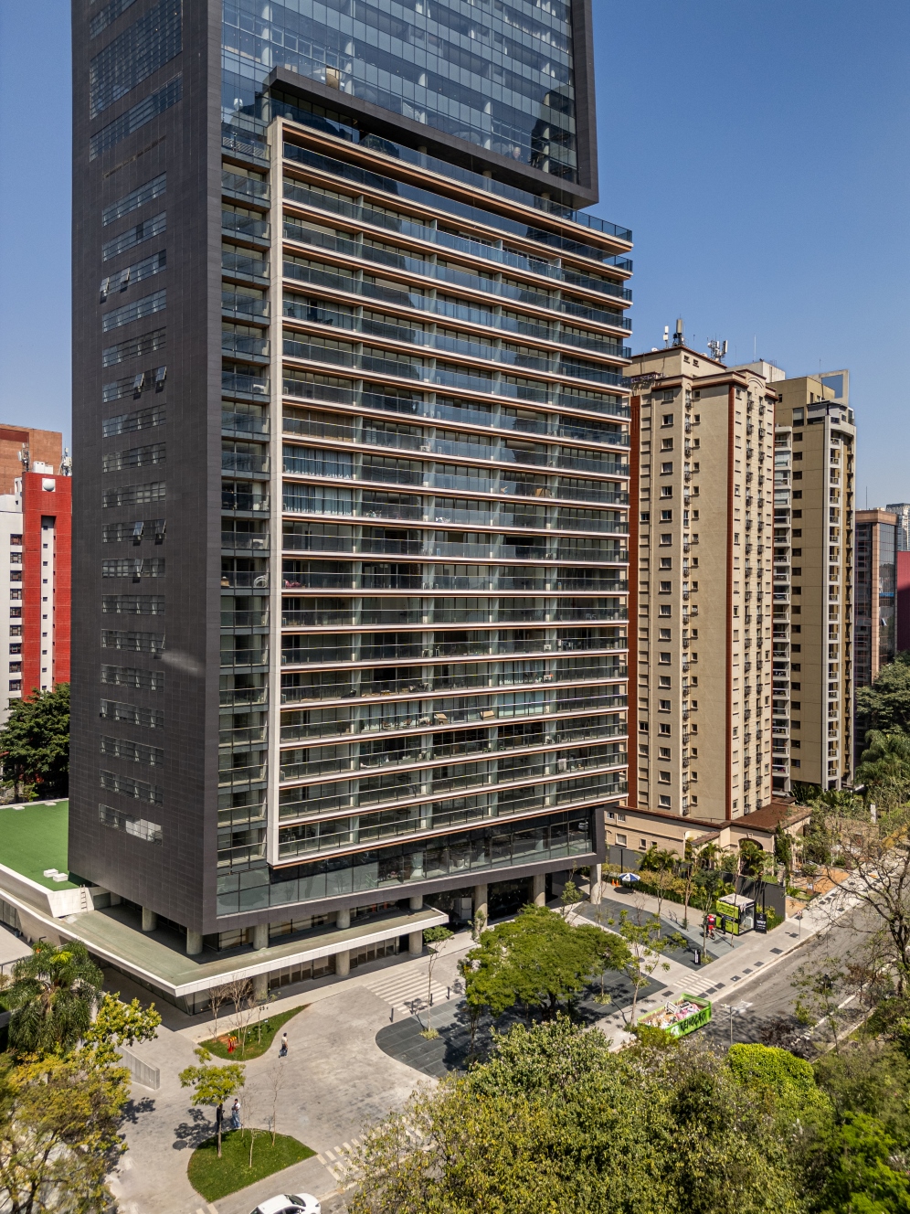 Photo credit: Pedro Mascaro