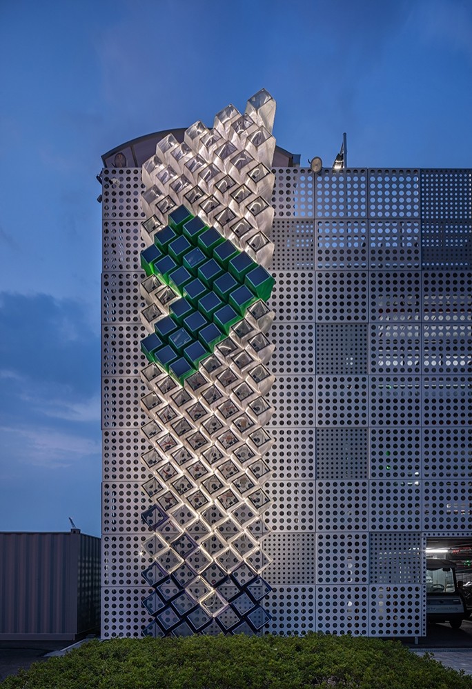 VINE. Photo by yoon_joonhwan.