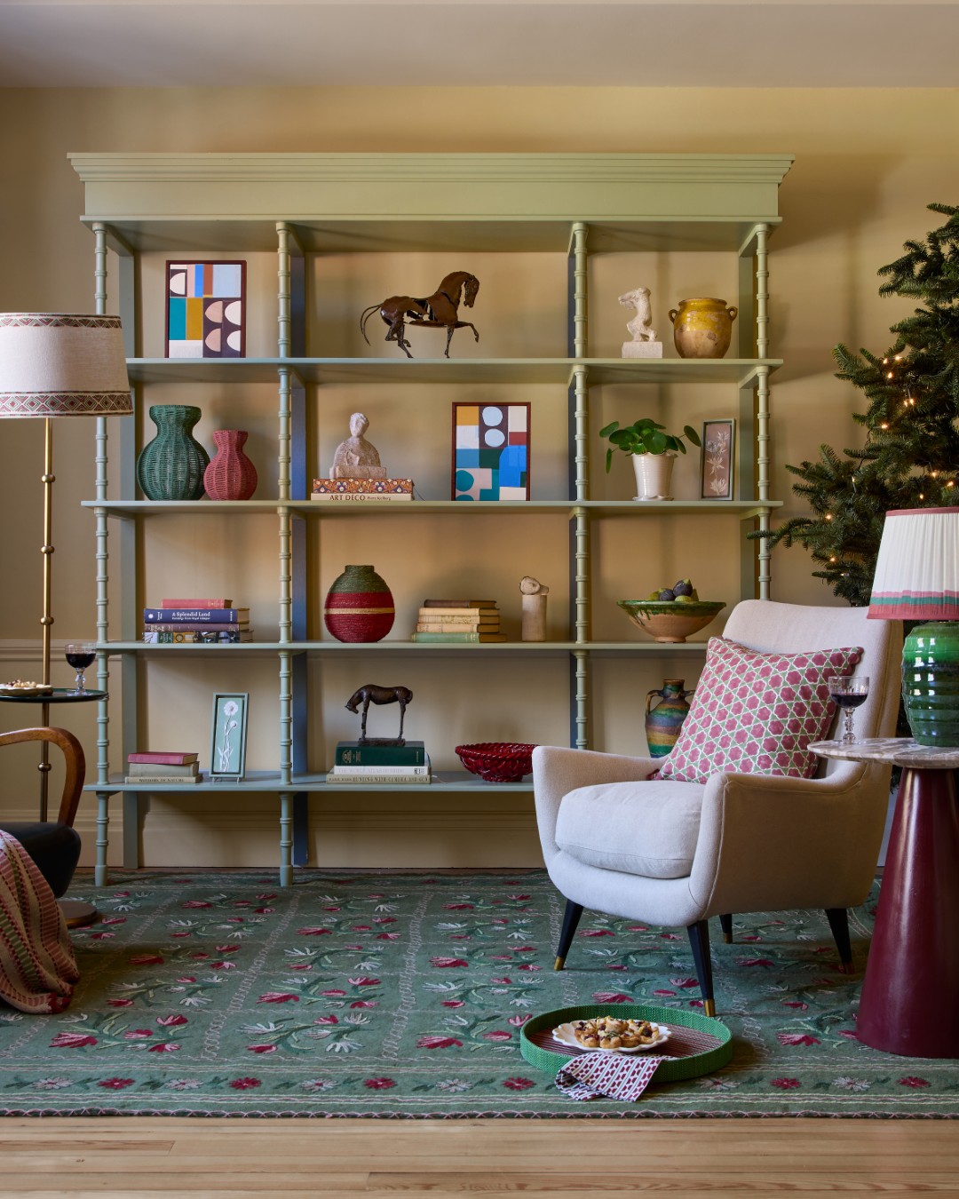 Birdie Fortescue’s Christmas Tips | New Editions with Sarah Corbett-Winder