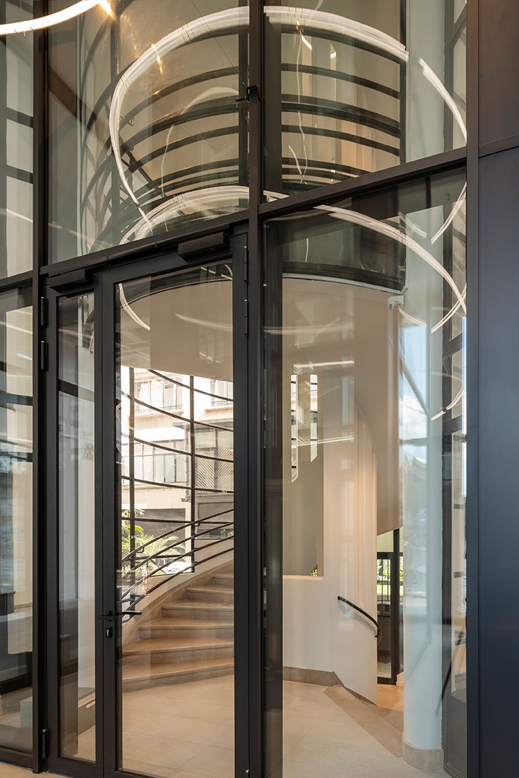 Place de la Madeleine reconstruction