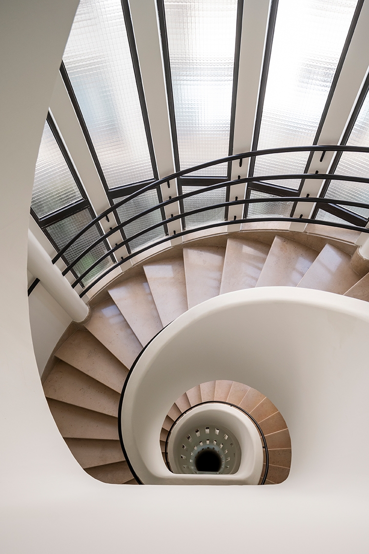 Place de la Madeleine reconstruction