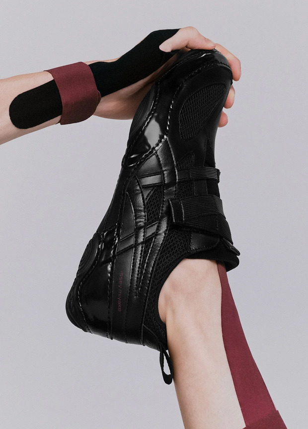 Issey Miyake Foot by Issey Miyake and ASICS