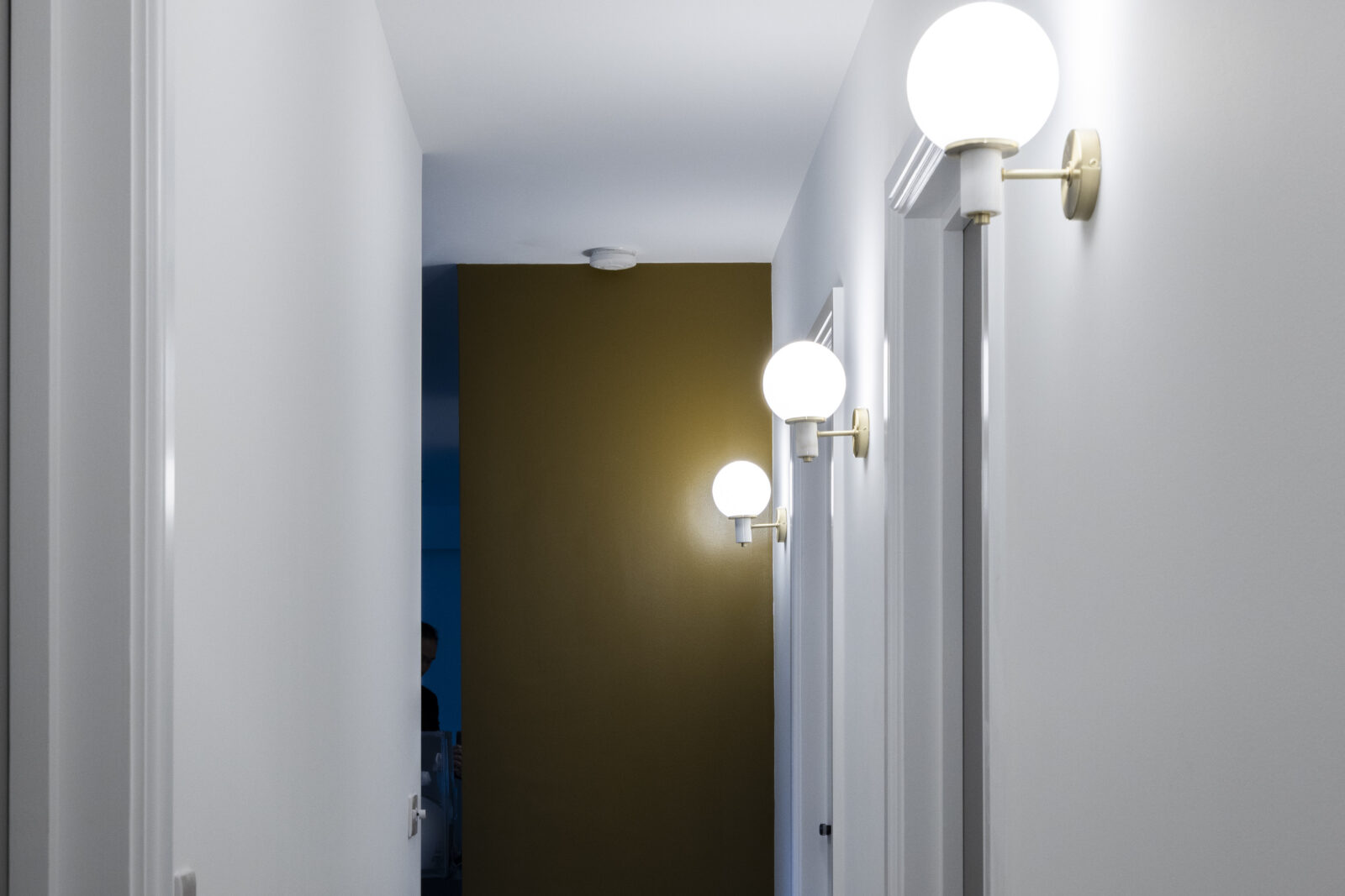 Pal Pang and the Architecture of Stillness
