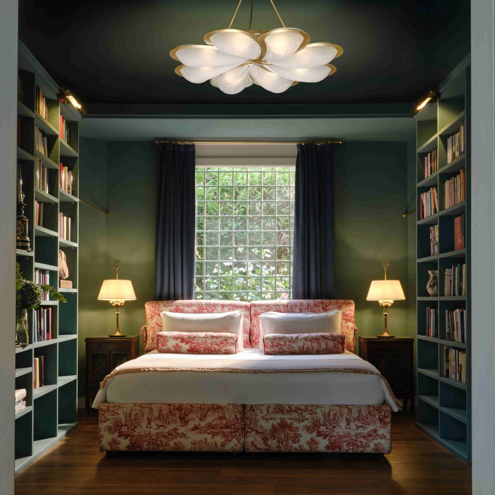 Flor Collection by Gaspare Asaro