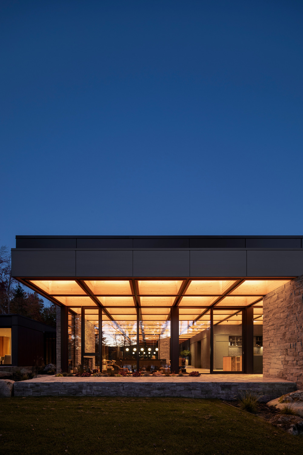 La Maison de la Baie de l’Ours by ACDF Architecture