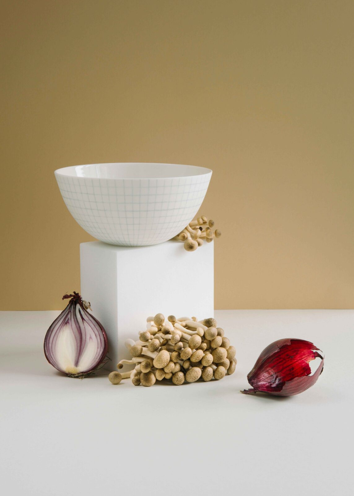 Graph bowl with hand drawing