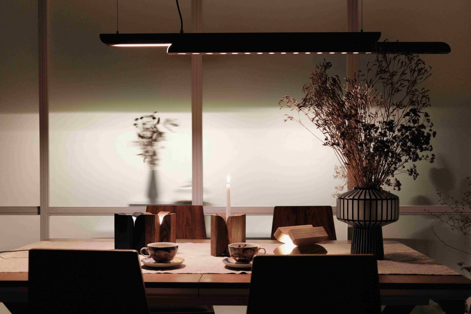 Moono- Sliding pendant Light by Shre
