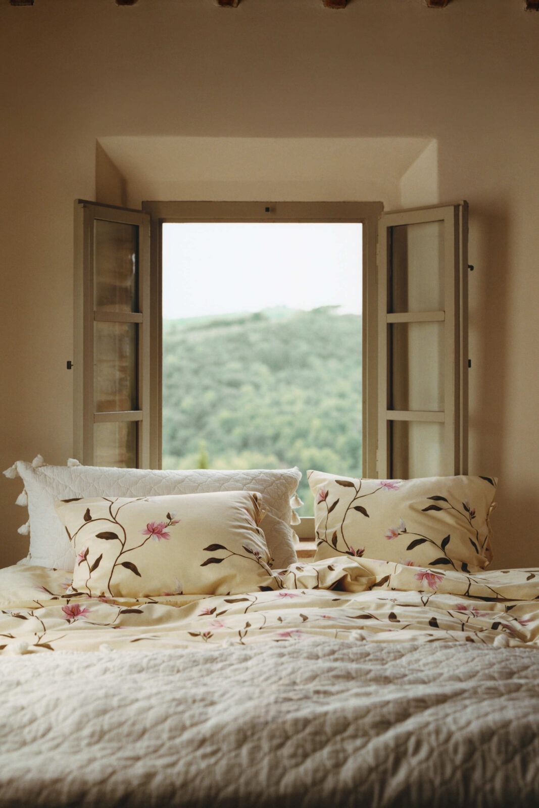 H&M HOME Spring 2026 bed sheets