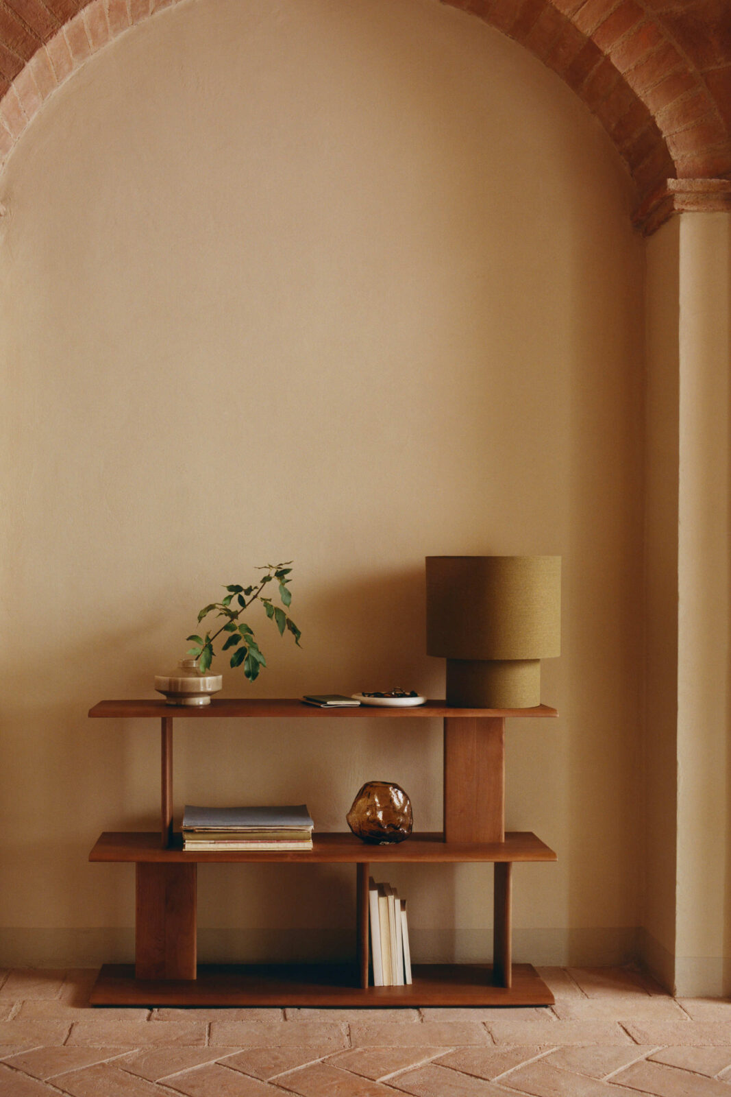 H&M HOME Spring 2026 shelf decor