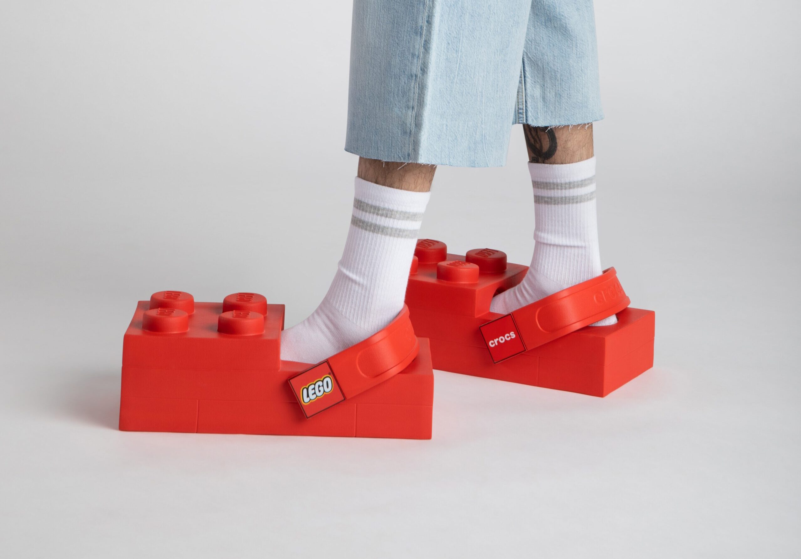 LEGO and Crocs Launch a Brick-Shaped Shoe for Collectors - D5 MAG