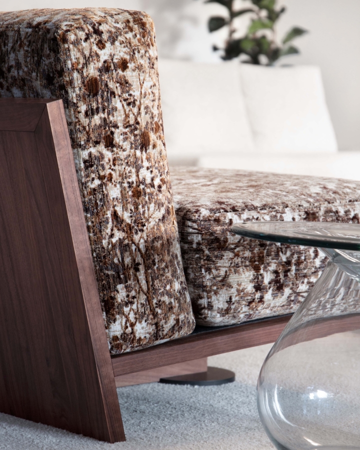 Lars Lounge Chair, detail