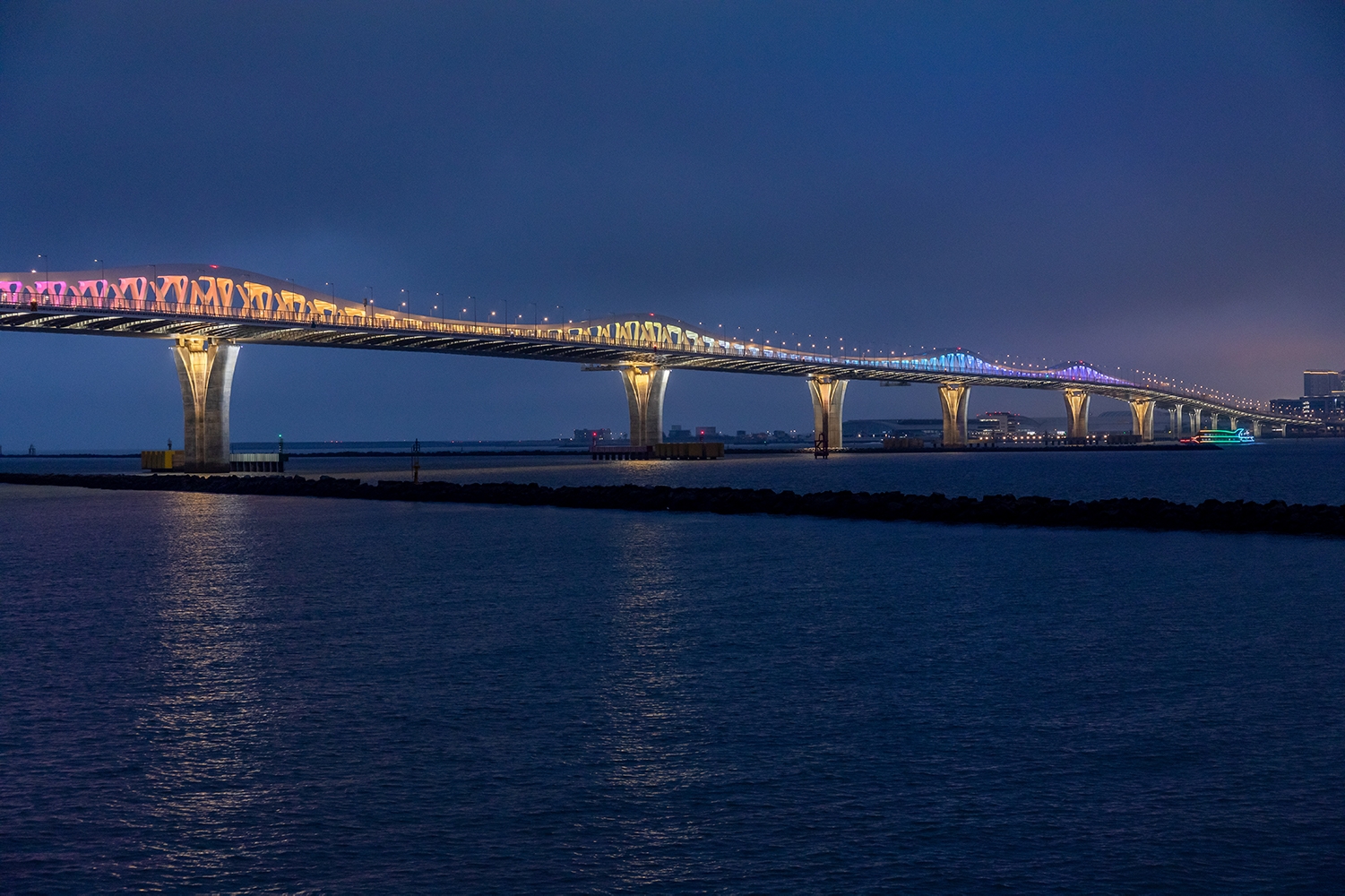 Lighting Design for Macau Bridge