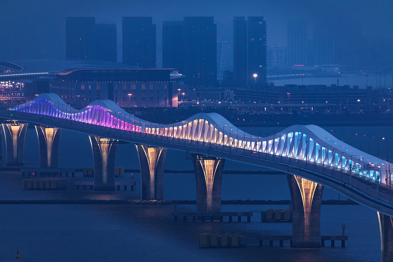 Lighting Design for Macau Bridge