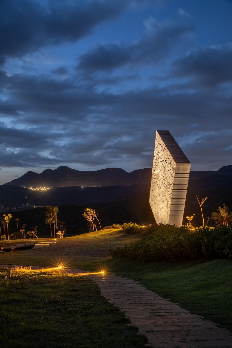 Memorial Brumadinho by Atiaîa Lighting Design
