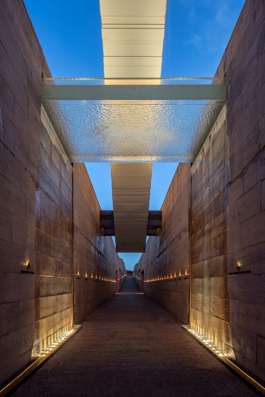 Memorial Brumadinho by Atiaîa Lighting Design