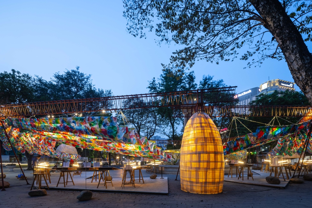 T10A Pavilion Illuminated