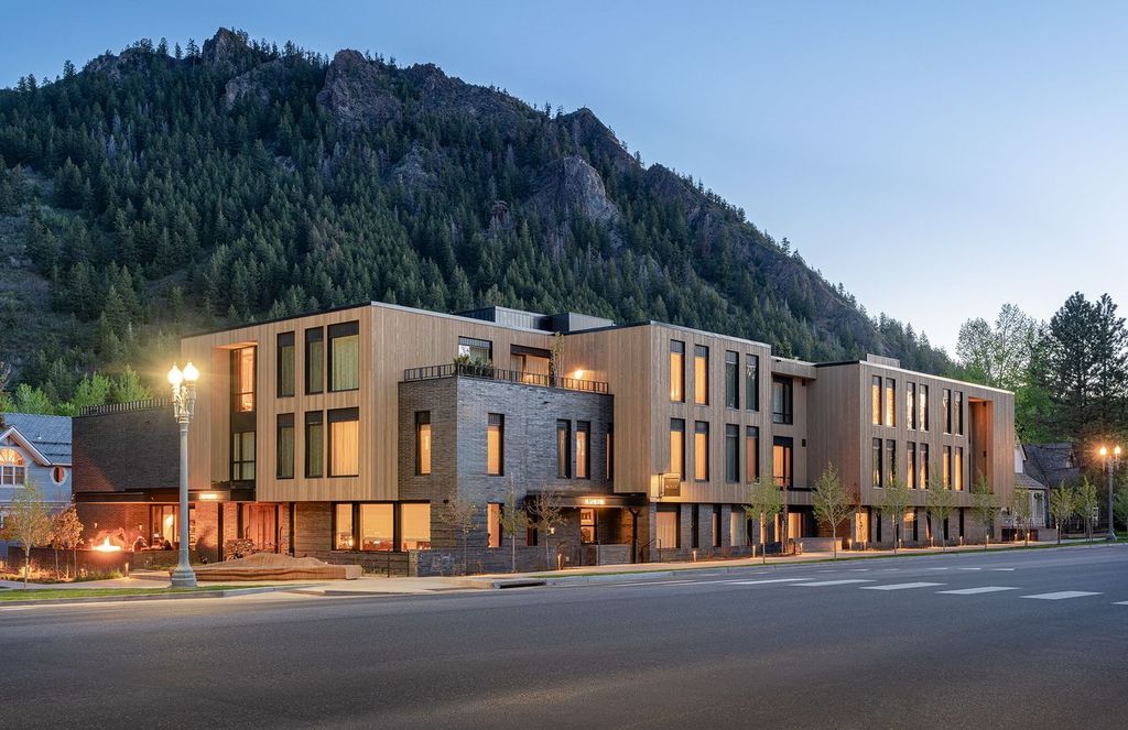 MOLLIE Aspen by LS Group