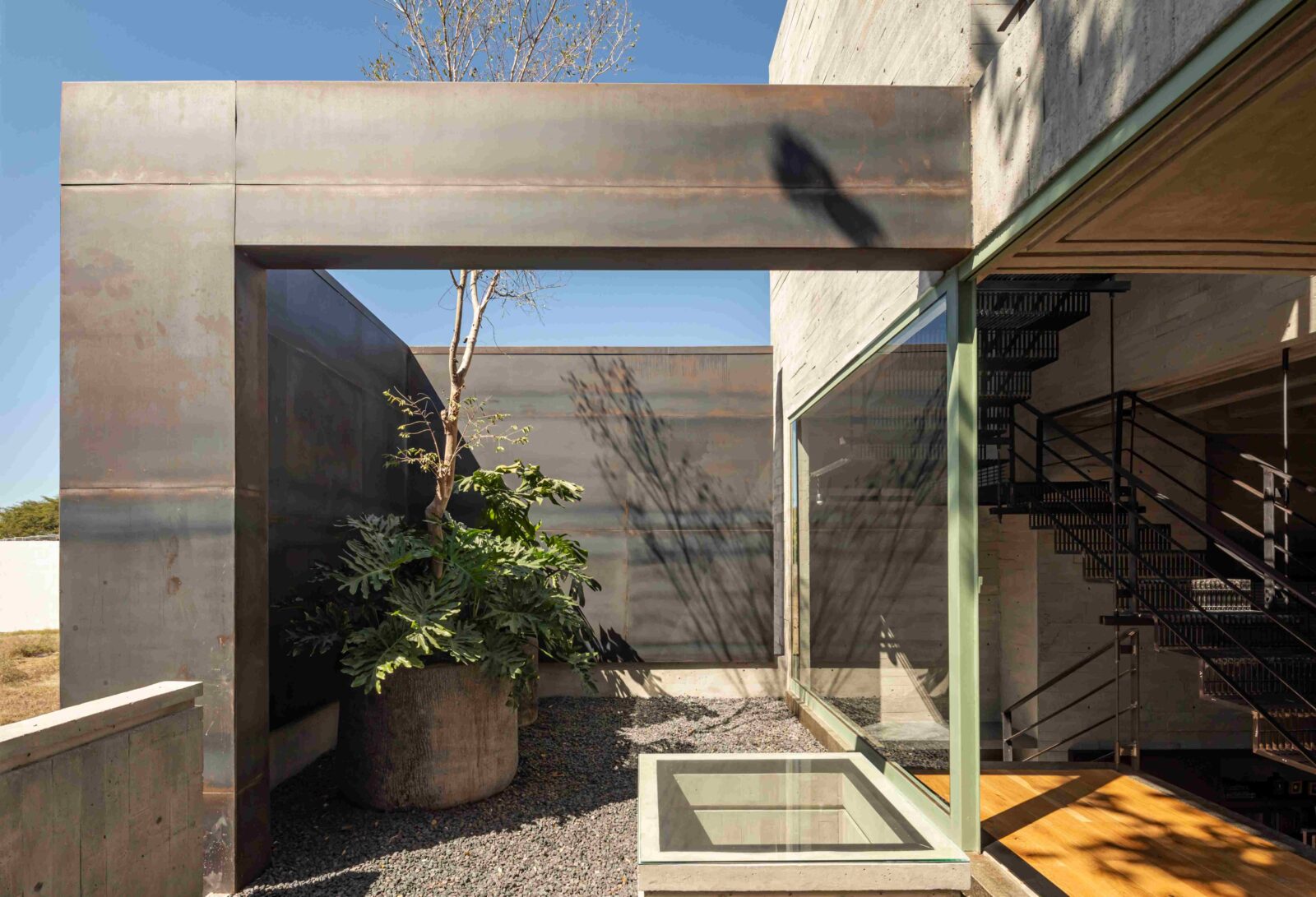 Taller Di Frenna Arquitectos office in Colima, Mexico