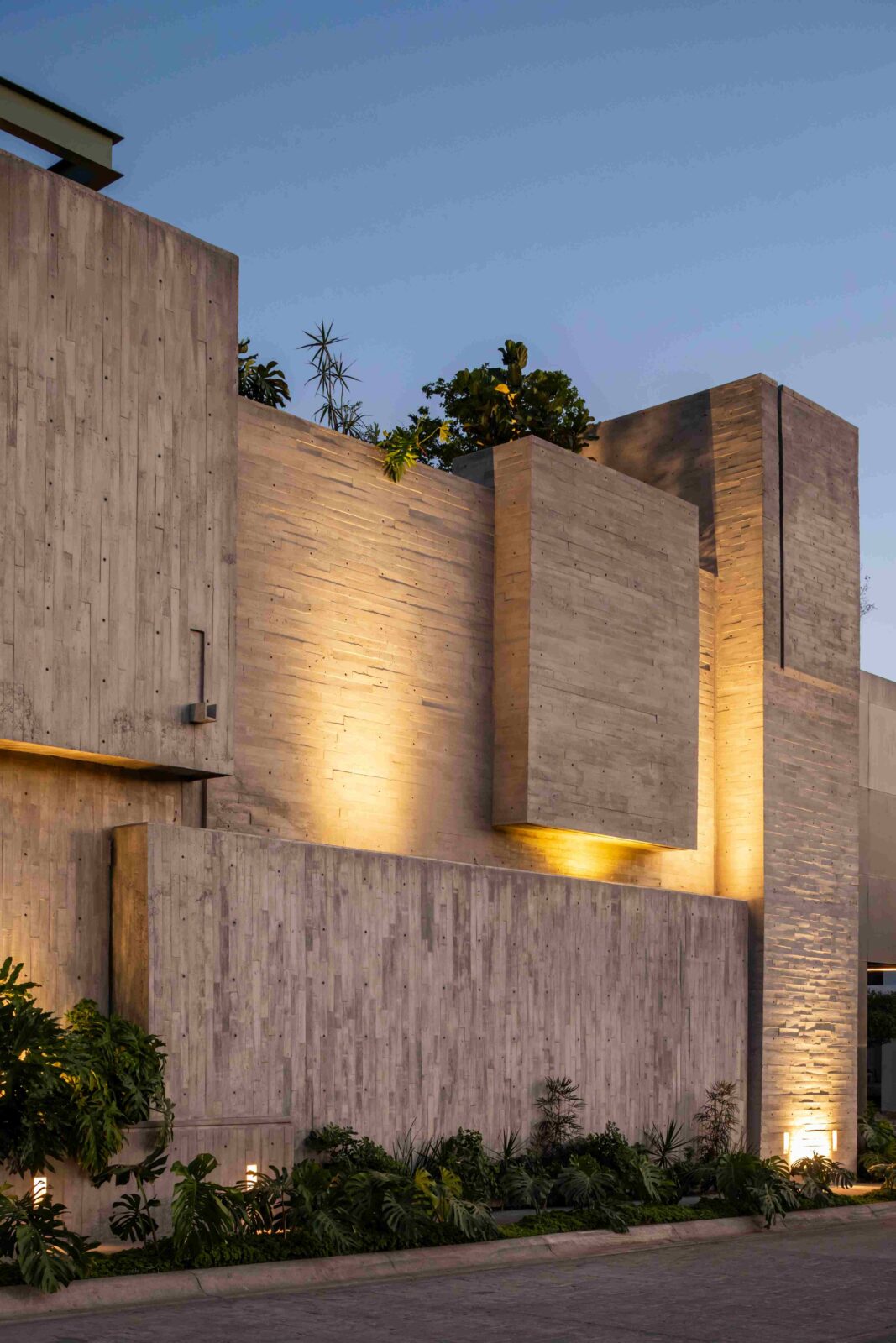 Taller Di Frenna Arquitectos office in Colima, Mexico