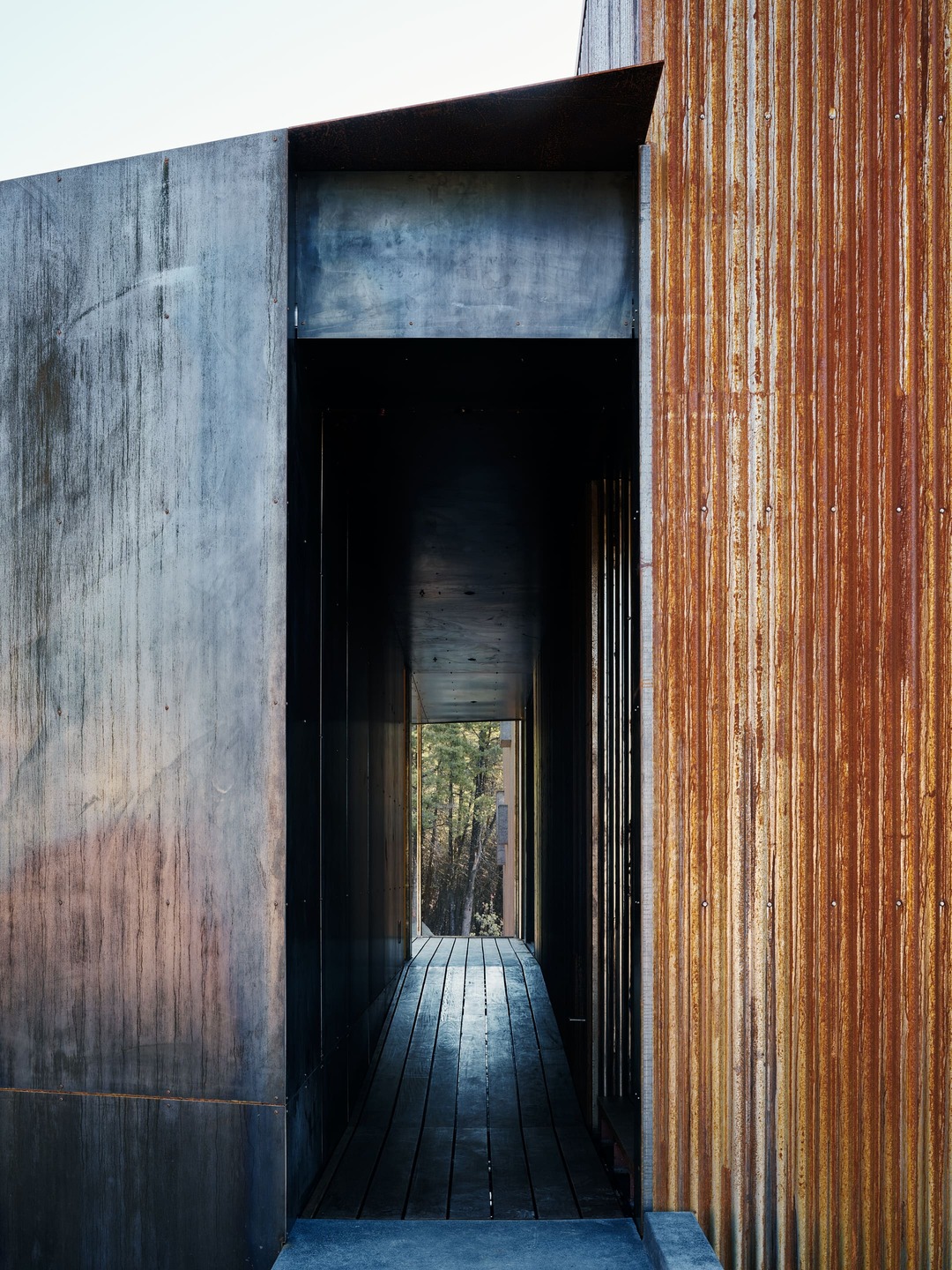 Pine flat by Faulkner architects