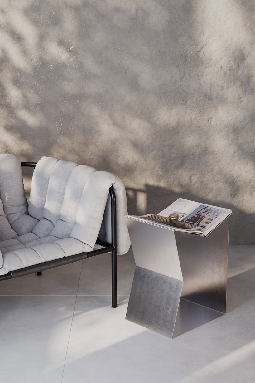 Iqra stol by Neira Sinanbašić