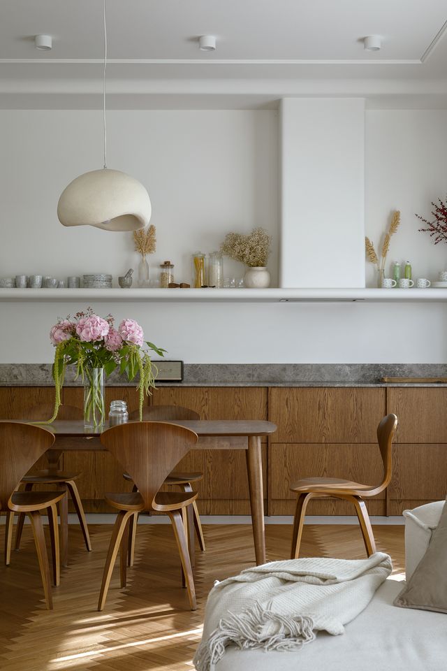 House of Curves by Five Cell