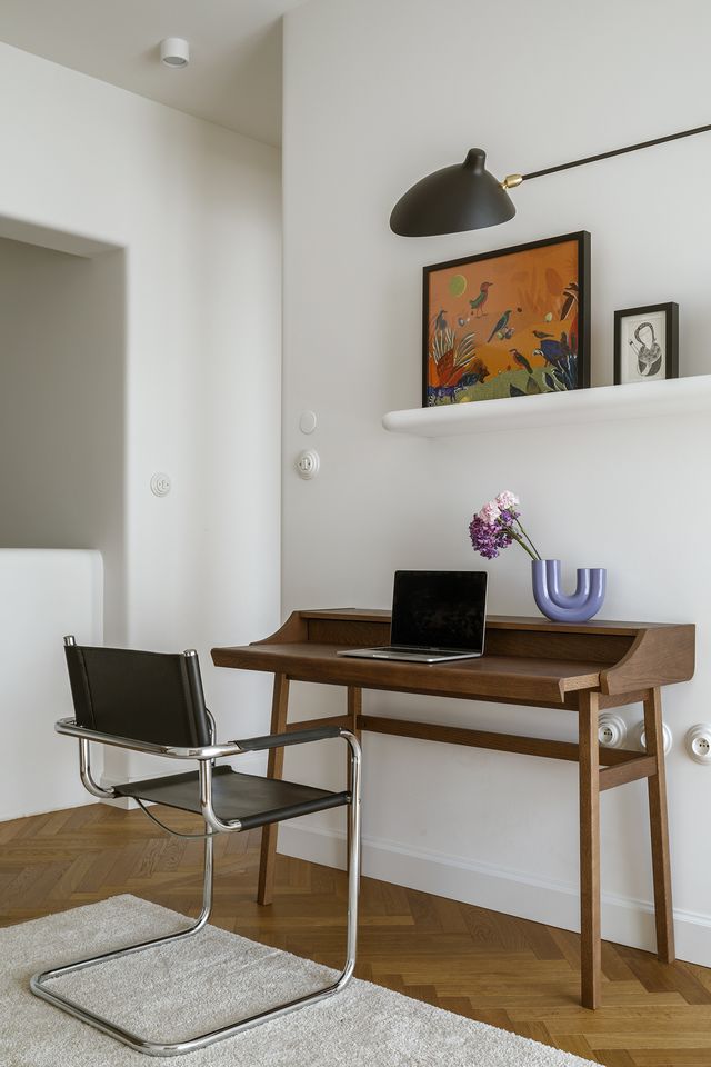 House of Curves by Five Cell