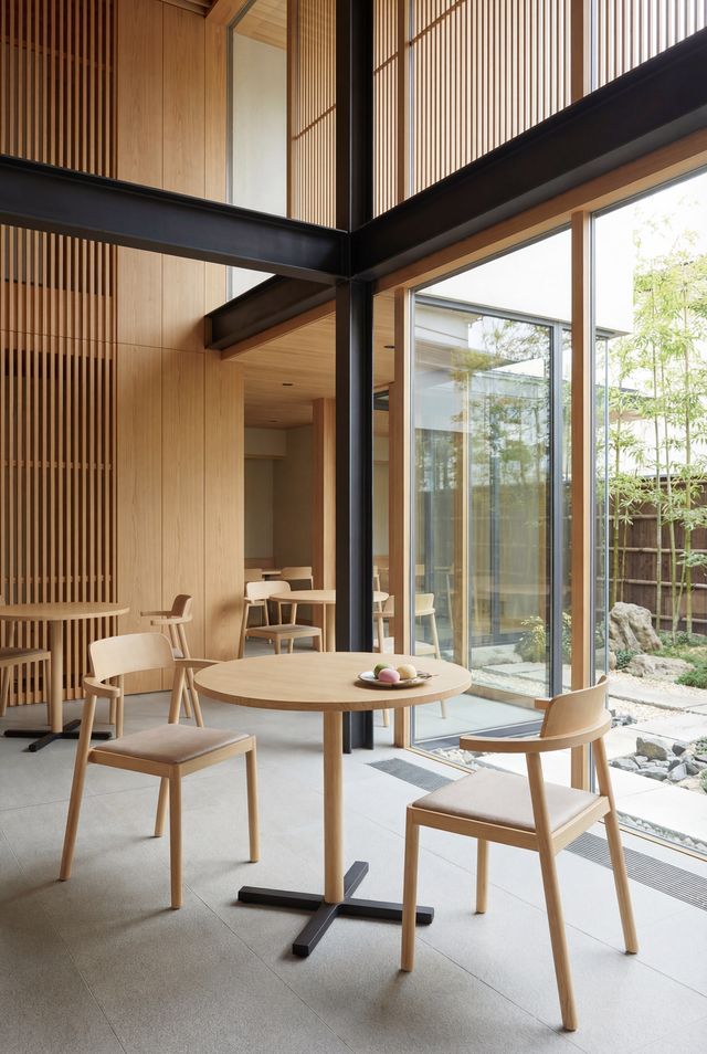 The Aroma Stool by Alessandro Stabile for Zilio A&C