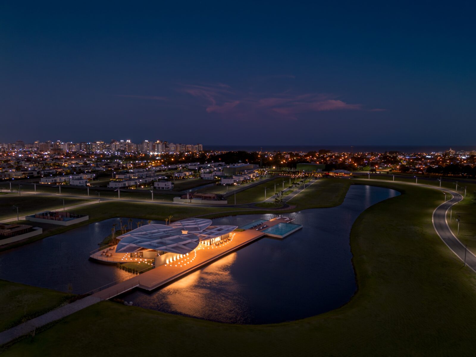 Lotus Atlantida, Clube da Ilha lighting design by Studio Fos Iluminação