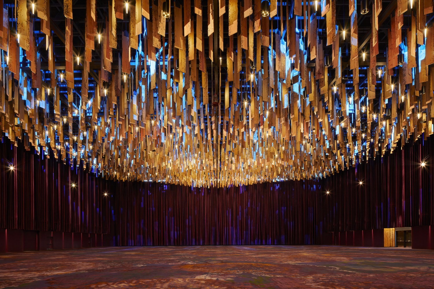 アート・デザイン・音楽 INTERNATIONAL LIGHTING DESIGN IINDEX Hidden Lighting in Seattle's New Summit Building Convention Center